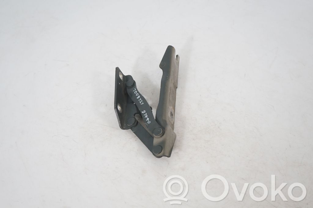 Engine bonnet/hood hinges (2)