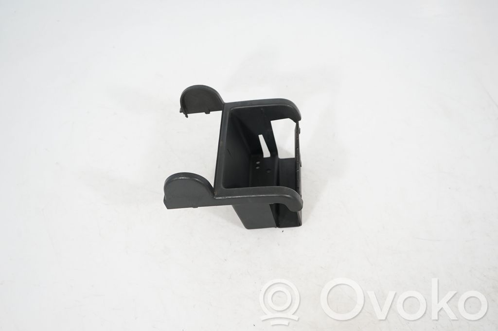 Other center console (tunnel) element (4)