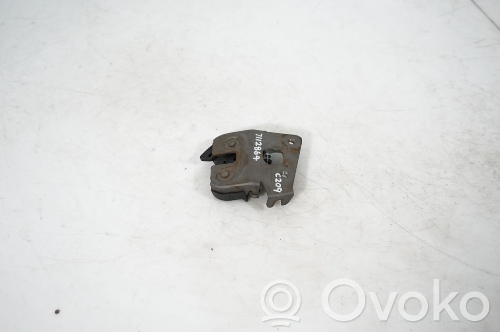 Seat back rest lock catch (2)