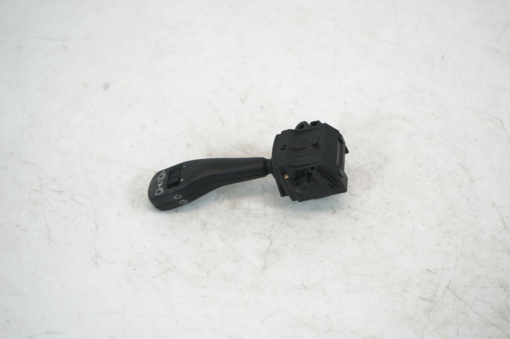 Wiper control stalk (3)