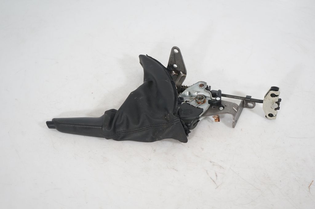 Handbrake/parking brake lever assembly (3)