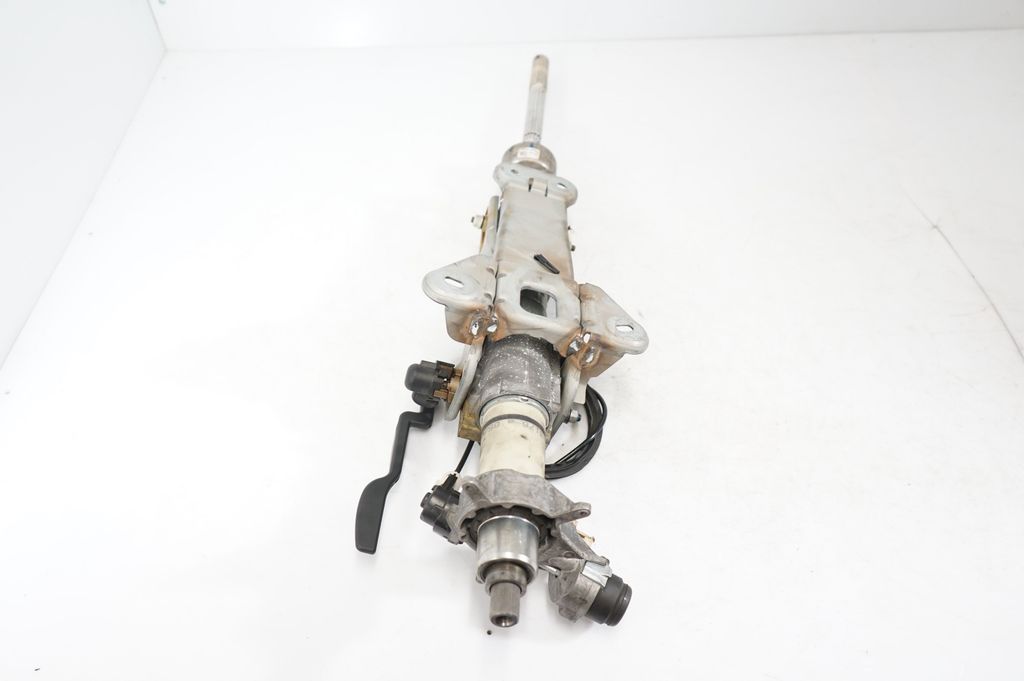 Steering wheel axle (5)