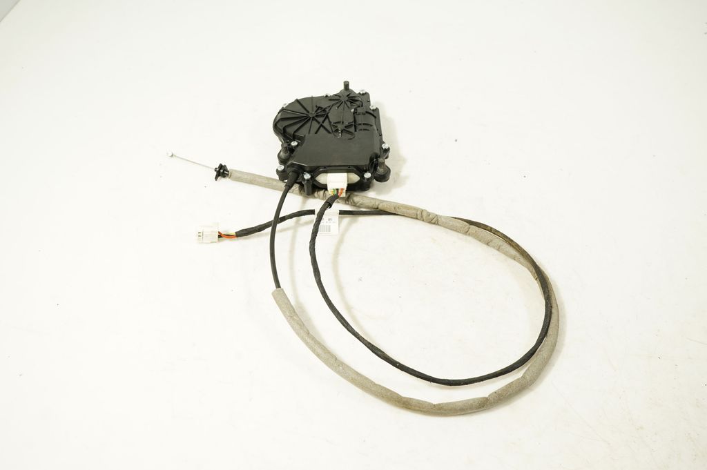Tailgate/trunk/boot lift motor (6)