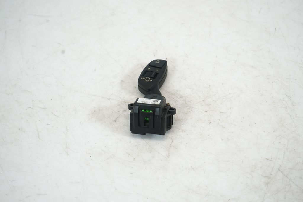 Wiper control stalk (4)