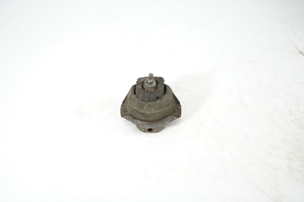 Engine mount bracket (2)