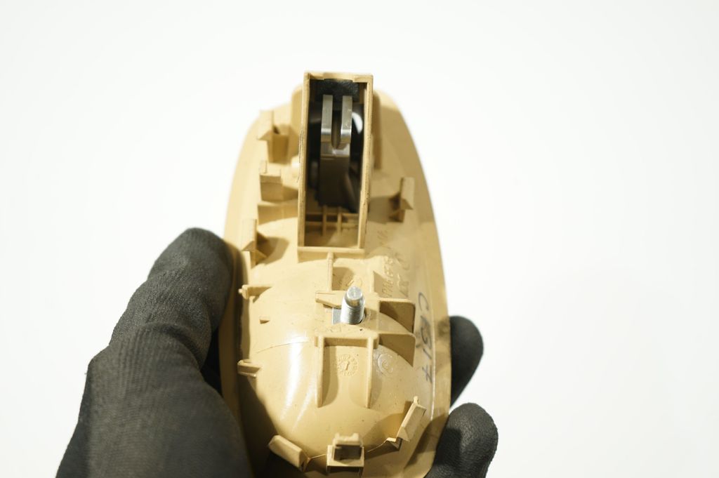 Front door interior handle (7)