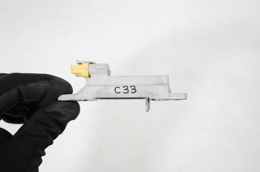 Airbag deployment crash/impact sensor (8)