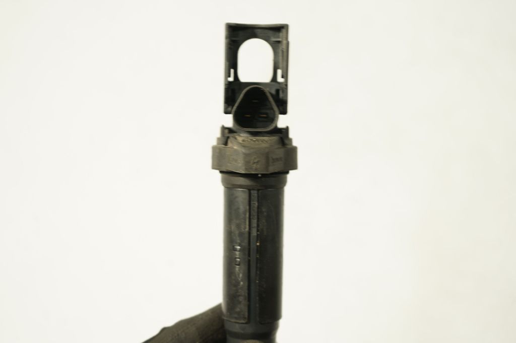 High voltage ignition coil (6)