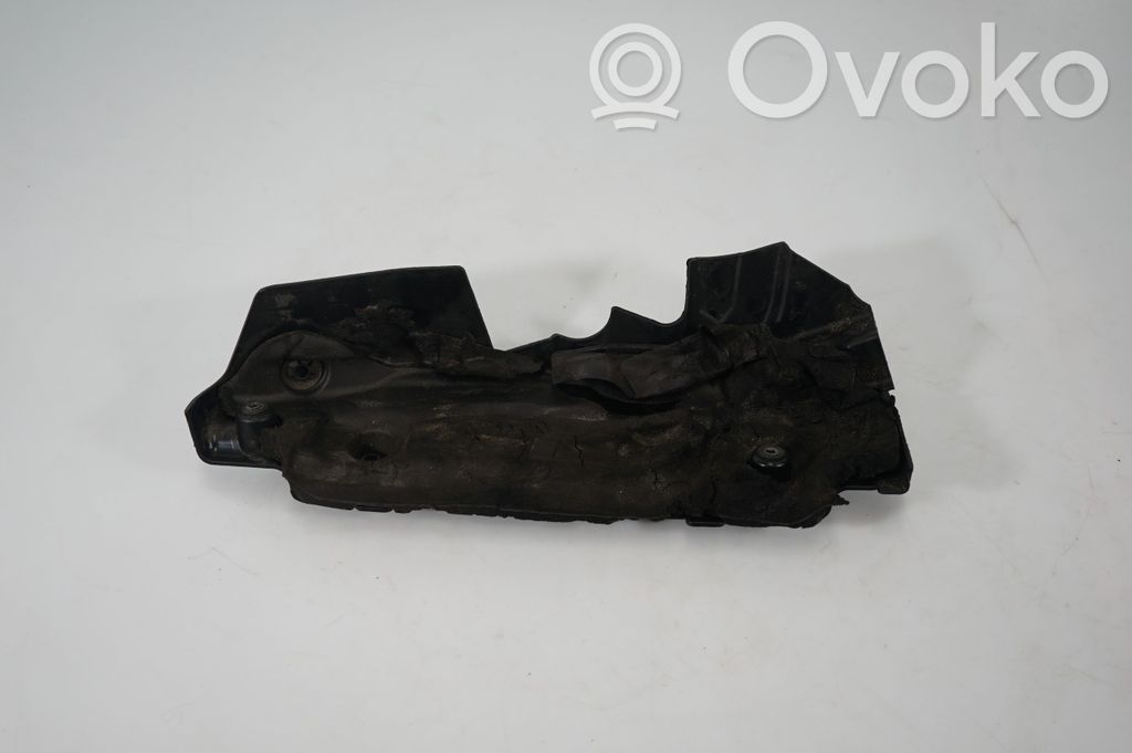 Engine cover (trim) (5)