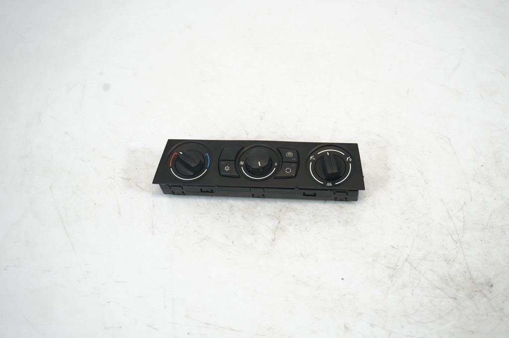 Climate control unit (3)