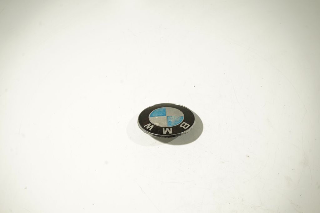 Manufacturer badge logo/emblem (3)