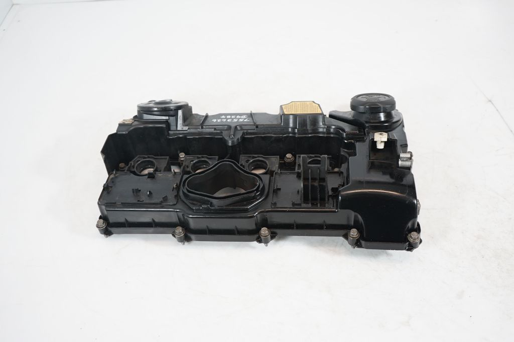 Rocker cam cover (3)