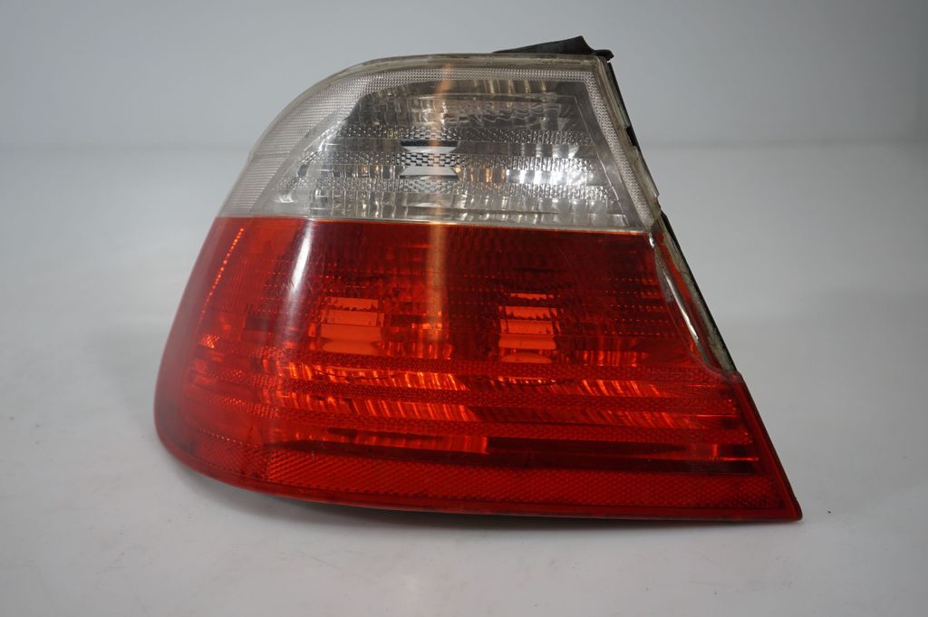 Rear/tail lights (6)