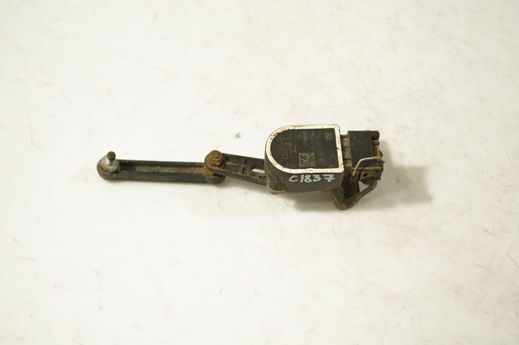 Accelerator throttle pedal (2)