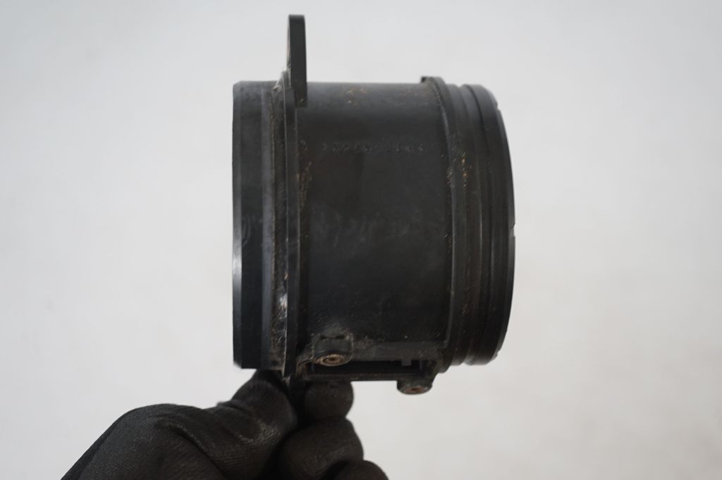 Mass air flow meter (7)