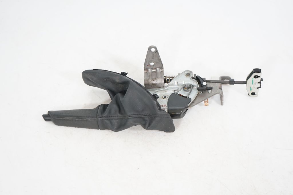 Handbrake/parking brake lever assembly (3)
