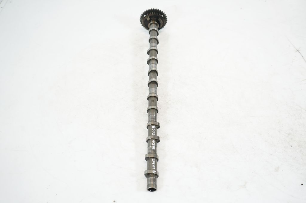 Camshaft (2)