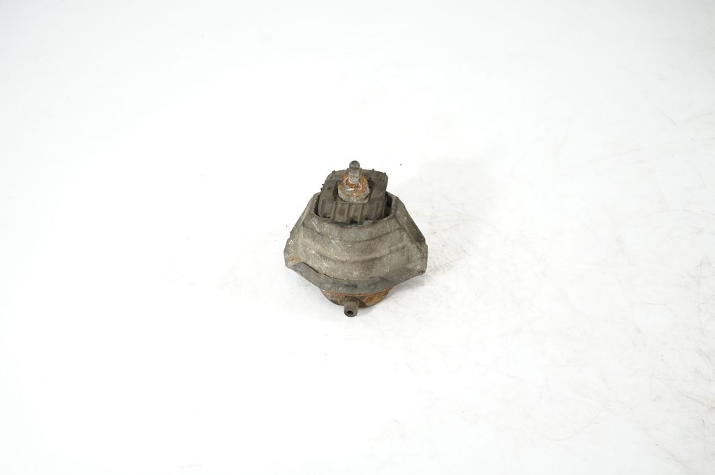 Engine mount bracket (2)