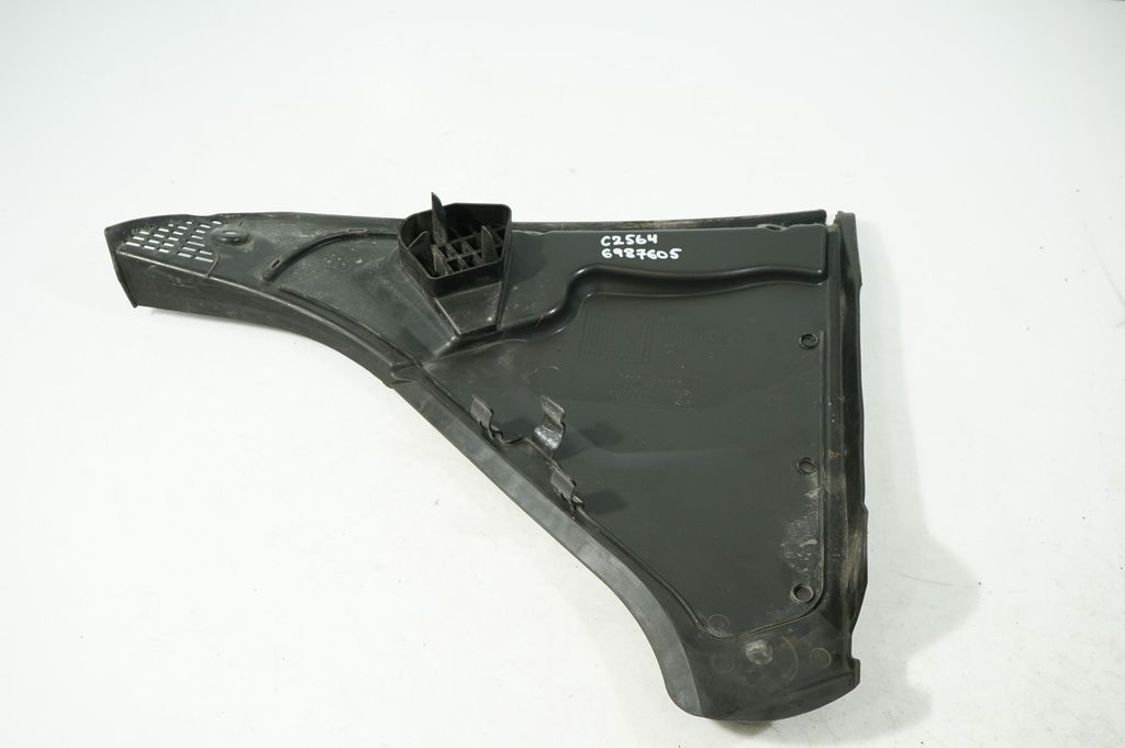 Wiper trim (6)