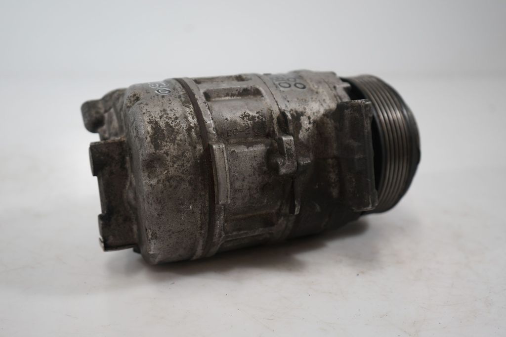 Air conditioning (A/C) compressor (pump) (8)