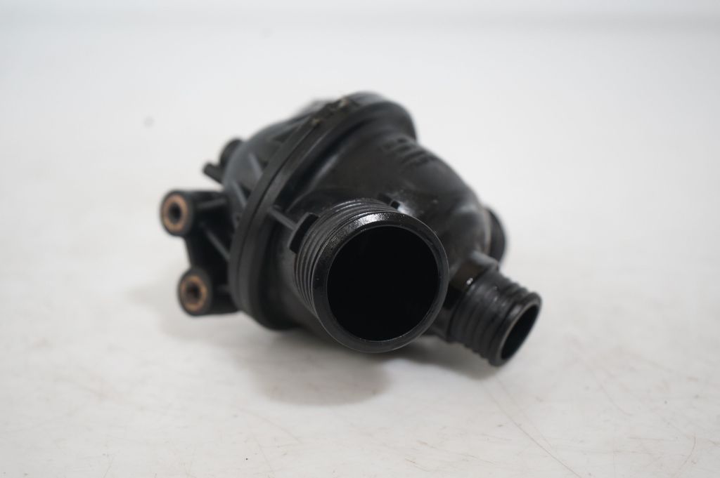Thermostat/thermostat housing (7)