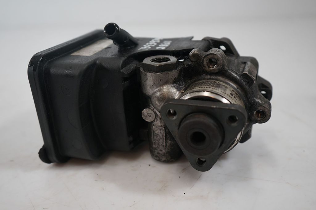 Power steering pump (6)
