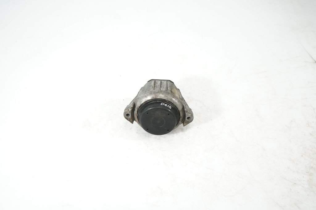 Engine mount bracket (3)