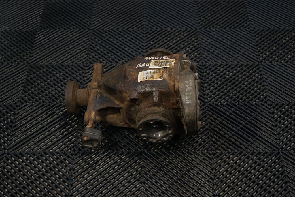 Rear differential (3)
