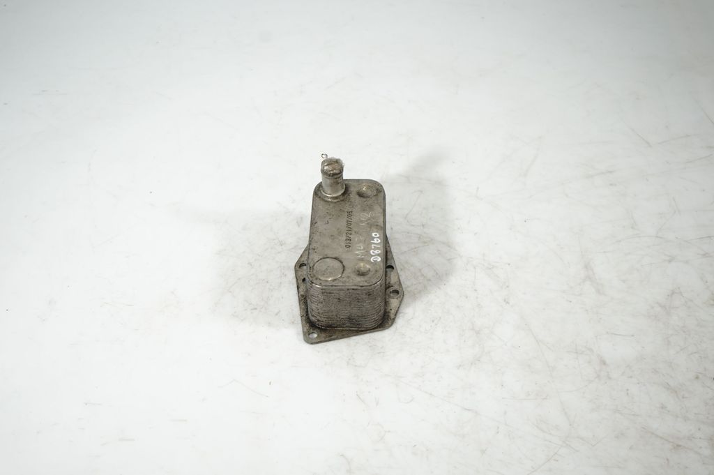 Engine oil radiator (4)