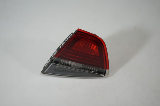 Tailgate rear/tail lights