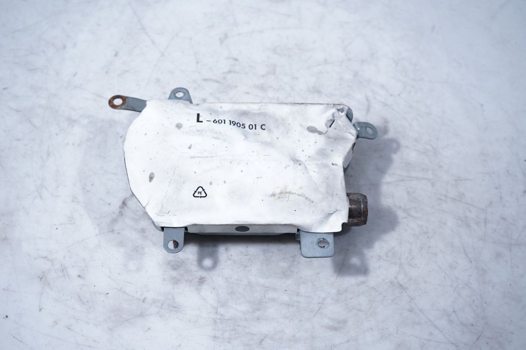 Rear door airbag (6)