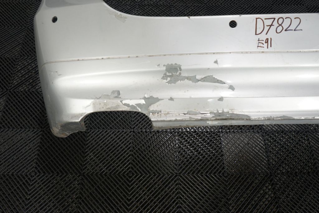 Rear bumper (9)