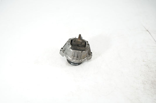 Engine mount bracket