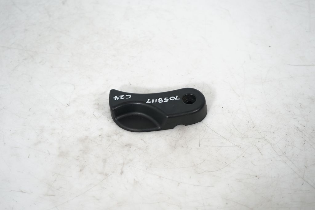 Engine bonnet (hood) release handle (3)