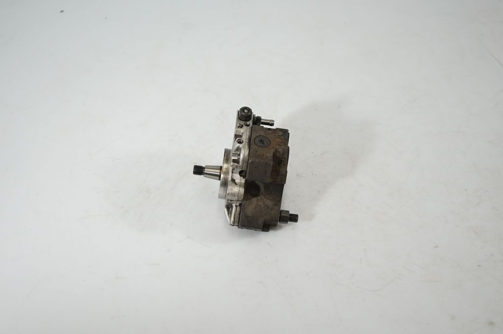 Fuel injection high pressure pump (2)