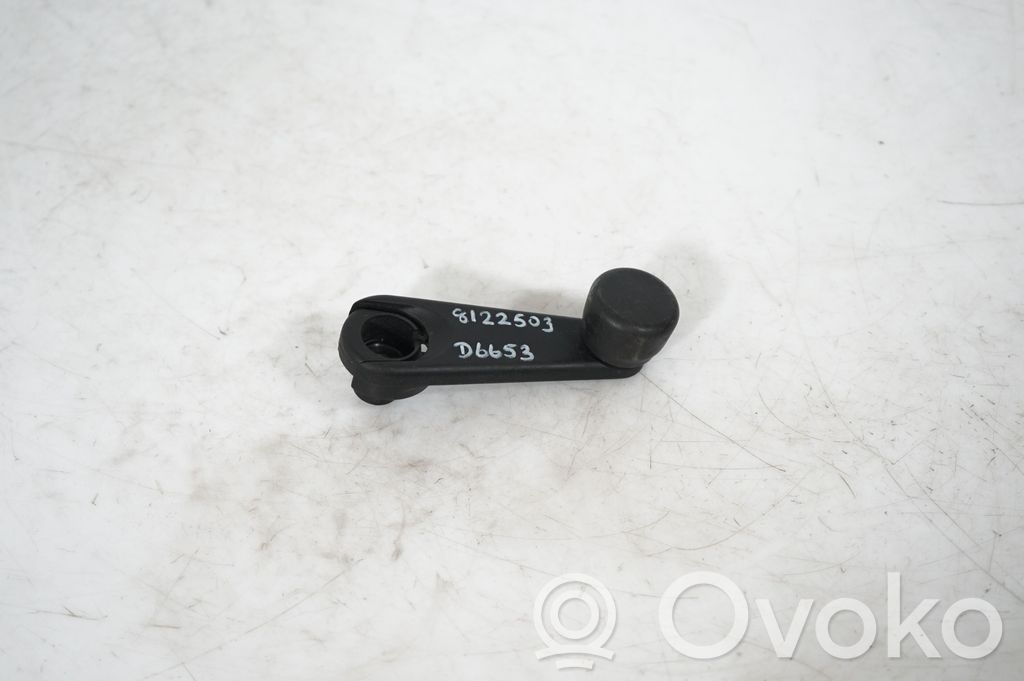 Rear door window winding handle