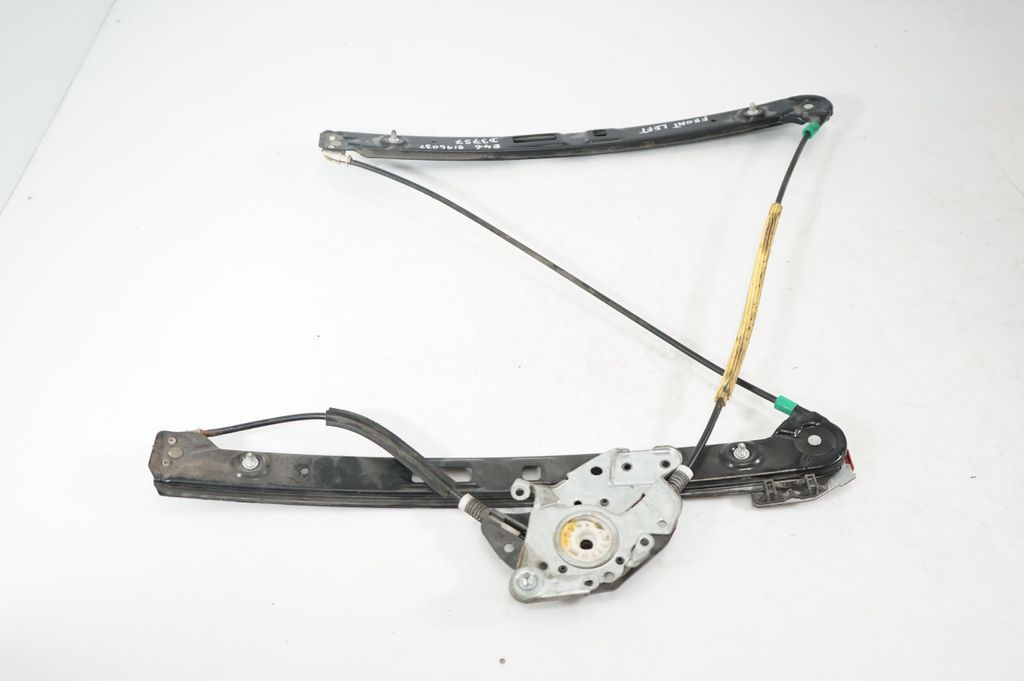 Front door window regulator with motor (3)