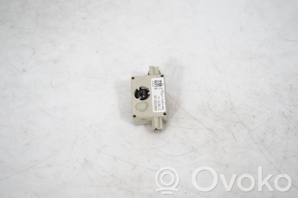 Aerial antenna amplifier (4)