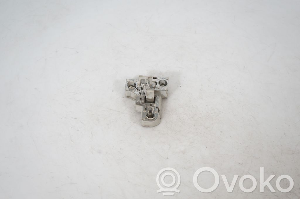 Tail light bulb cover holder (2)