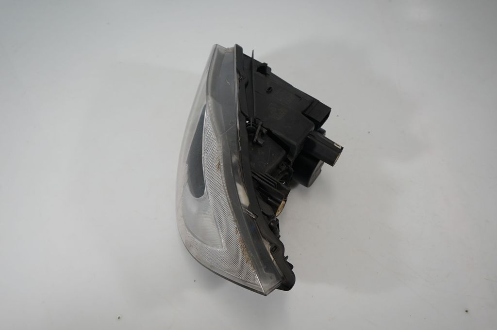 Headlight/headlamp (2)