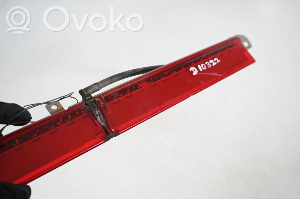 Third/center stoplight (6)