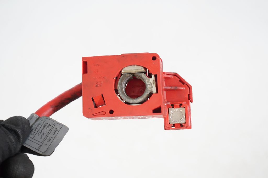 Positive cable (battery) (6)