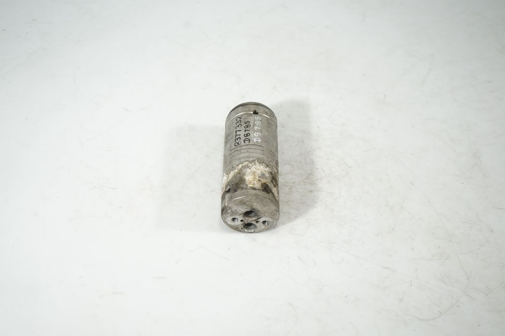 Air conditioning (A/C) air dryer (2)