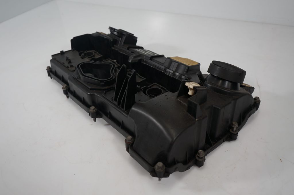 Rocker cam cover (7)