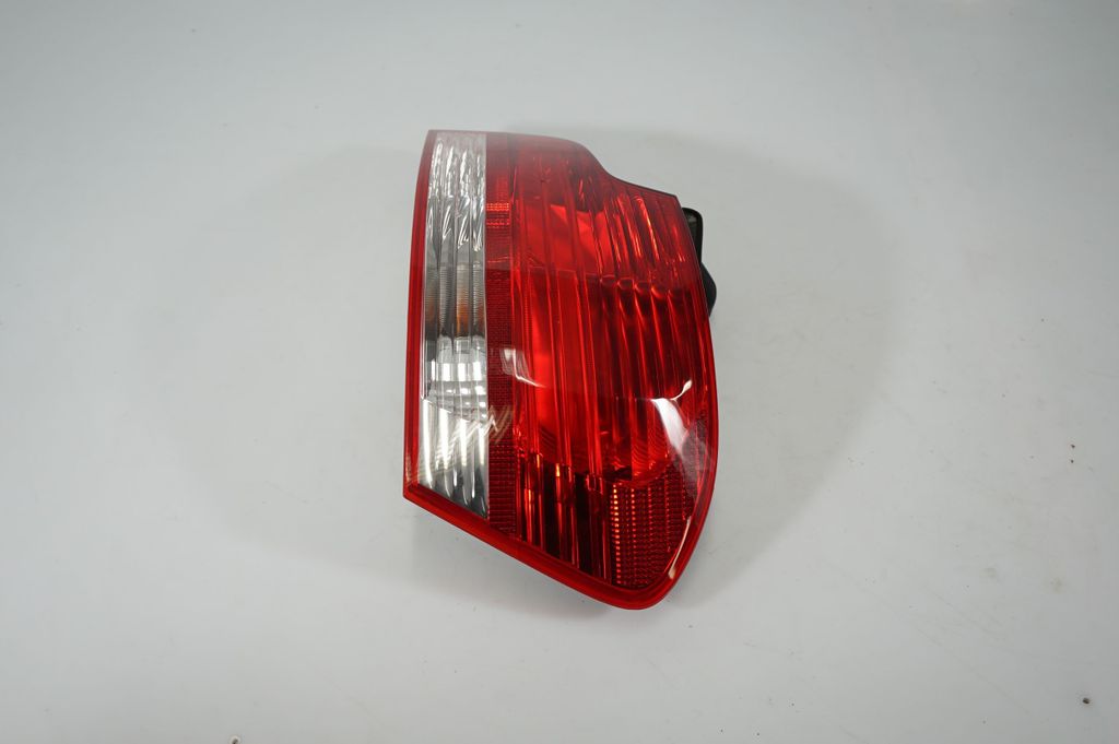 Rear/tail lights (4)