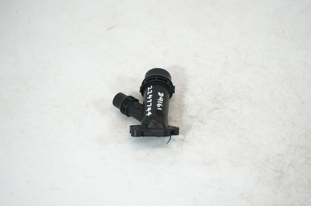 Engine coolant pipe/hose (2)