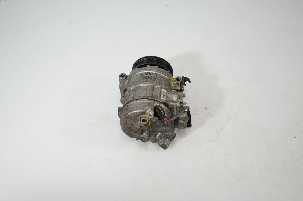 Air conditioning (A/C) compressor (pump) (4)