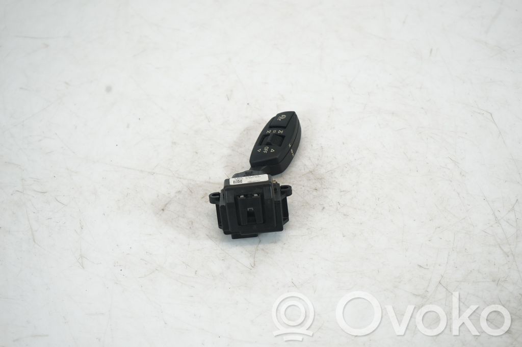 Wiper turn signal indicator stalk/switch (2)