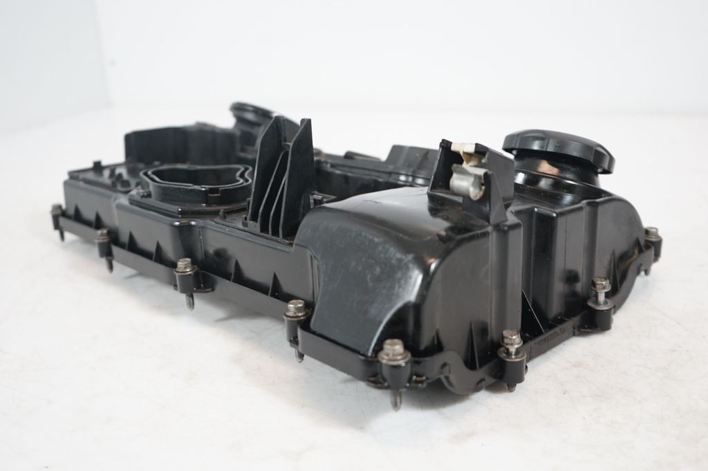 Rocker cam cover (6)