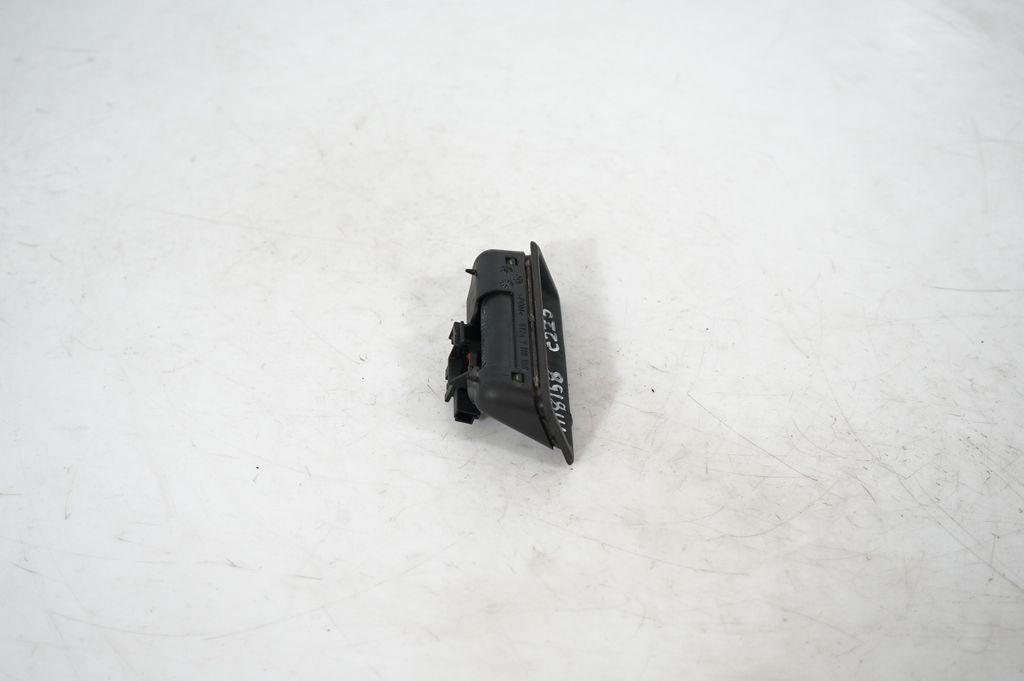 Tailgate/trunk/boot exterior handle (4)